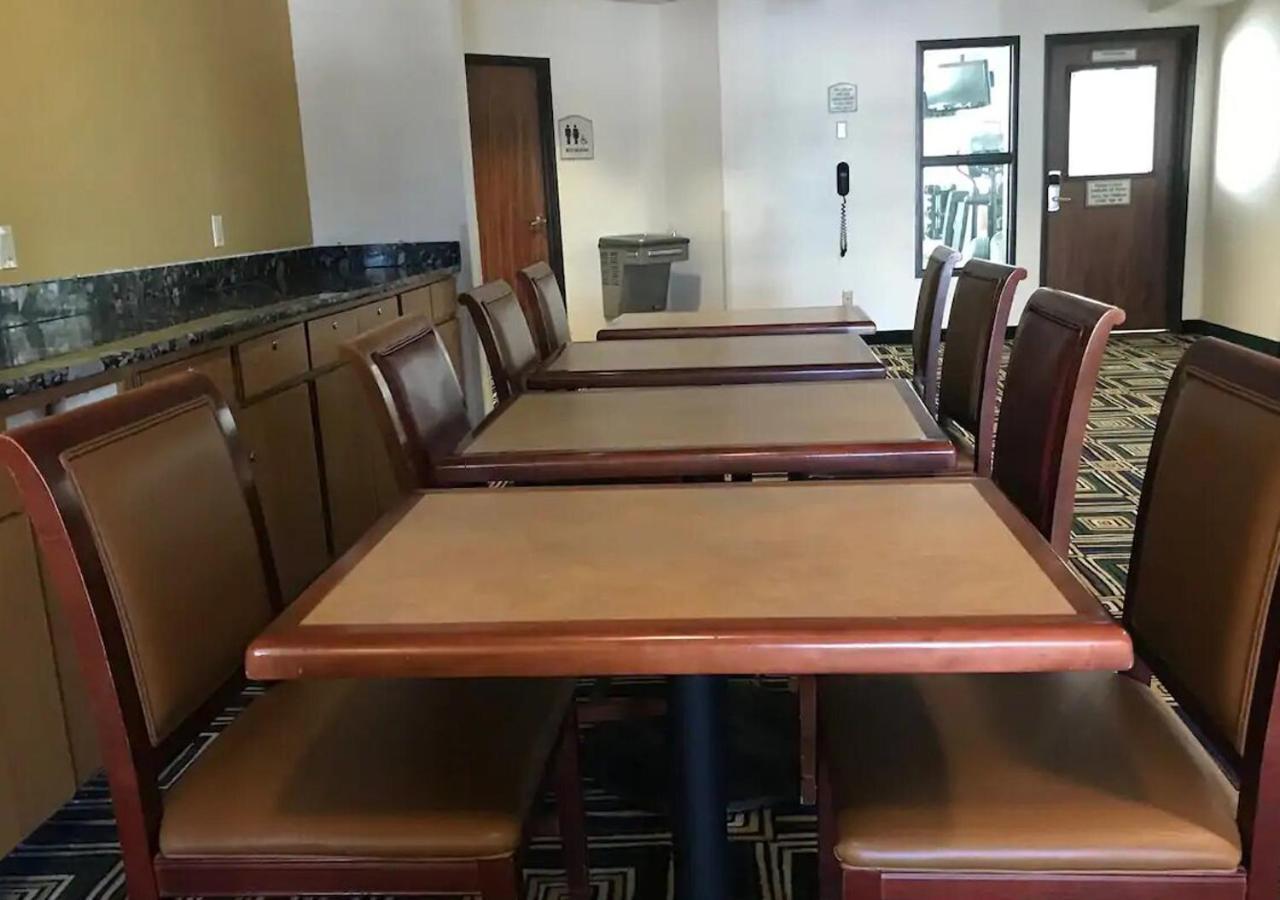 Norwood Inn & Suites Eagan St Paul & Mall Of America 외부 사진